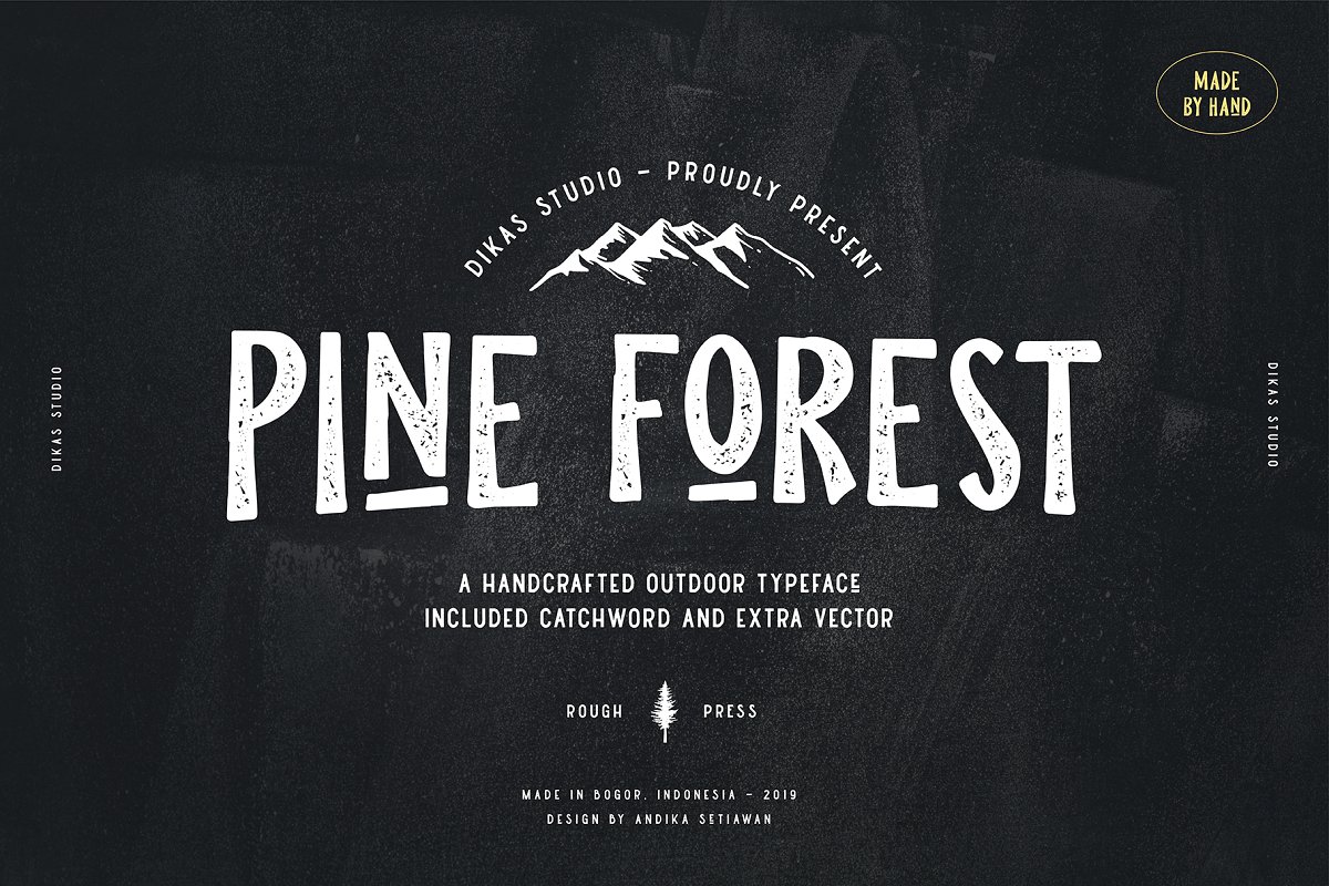 Pine Forest Font preview
